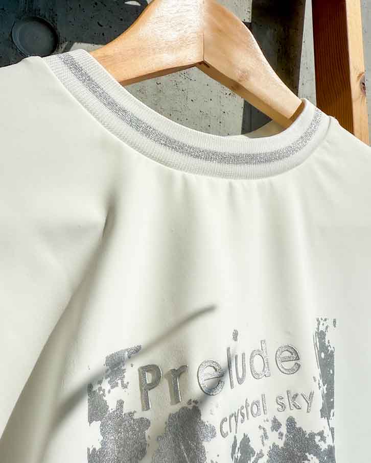 【 レディース 】箔プリントカットソー